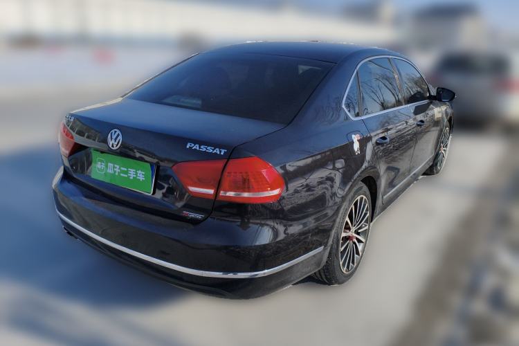 Used Volkswagen Passat 2014 1.8TSI DSG 30th Anniversary Edition Rear Right 45 Deg
