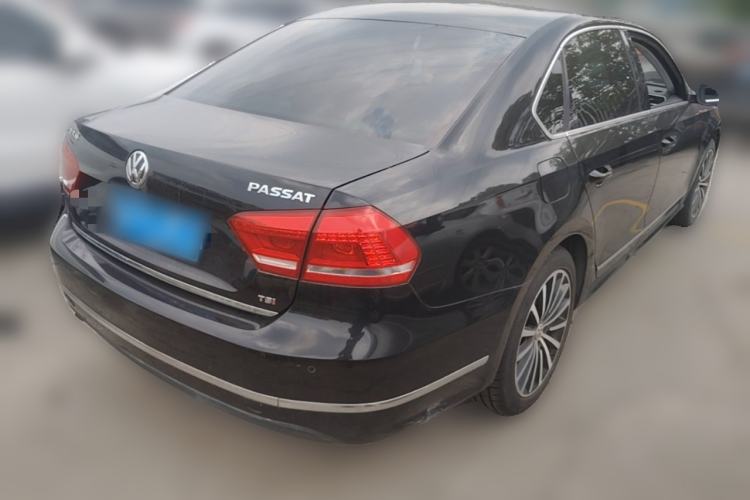 Used Volkswagen Passat 2014 1.8TSI DSG Prestige Navigation Edition Rear Right 45 Deg