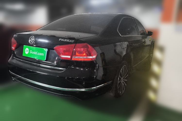 Used Volkswagen Passat 2014 2.0 TSI DSG Ultimate Edition Rear Right 45 Deg