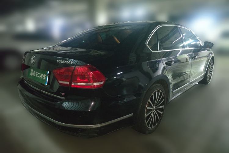 Used Volkswagen Passat 2014 1.8TSI DSG Prestige Edition Rear Right 45 Deg