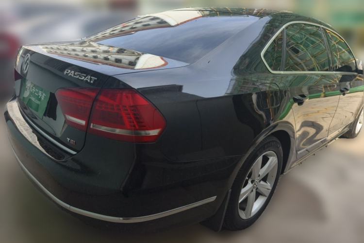 Used Volkswagen Passat 2014 1.8TSI DSG Prestige Edition Rear Right 45 Deg