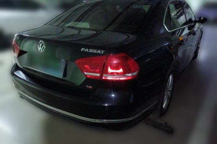 Used Volkswagen Passat 2014 1.8TSI DSG Prestige Edition Rear Right 45 Deg
