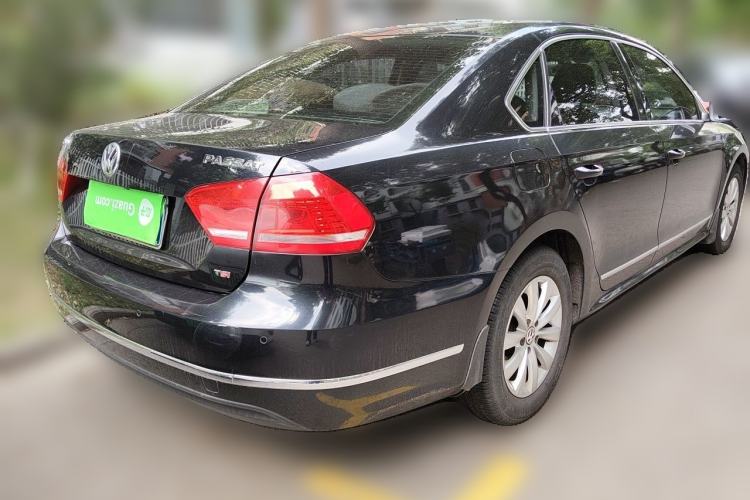 Used Volkswagen Passat 2014 1.8TSI DSG Prestige Edition Rear Right 45 Deg