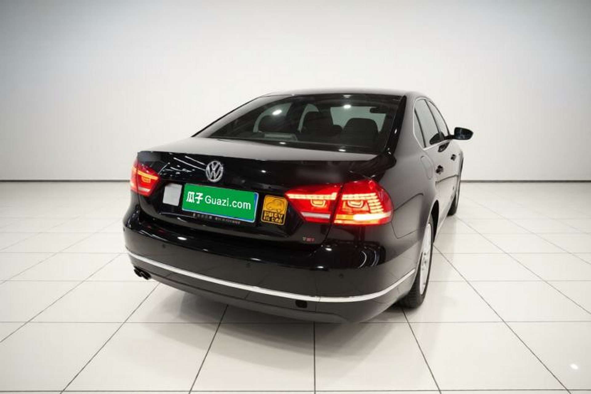 Used Volkswagen Passat 2014 1.8TSI DSG Prestige Navigation Edition Rear Right 45 Deg