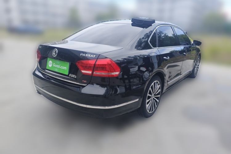 Used Volkswagen Passat 2014 2.0 TSI DSG Ultimate Edition Rear Right 45 Deg