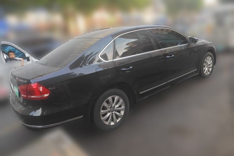 Used Volkswagen Passat 2014 1.8TSI DSG Prestige Edition Rear Right 45 Deg