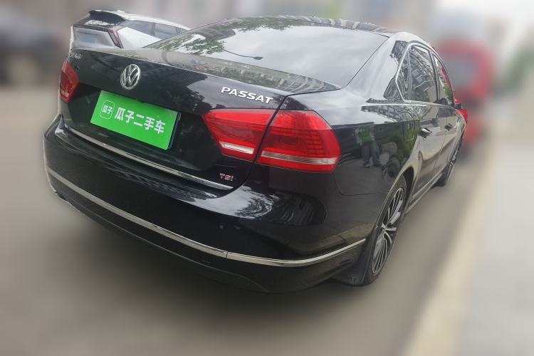 Used Volkswagen Passat 2014 2.0 TSI DSG Ultimate Edition Rear Right 45 Deg