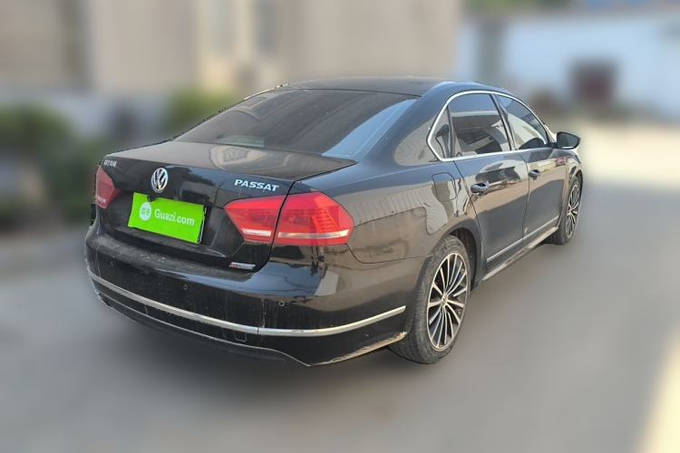 Used Volkswagen Passat 2014 1.8TSI DSG 30th Anniversary Edition Rear Right 45 Deg