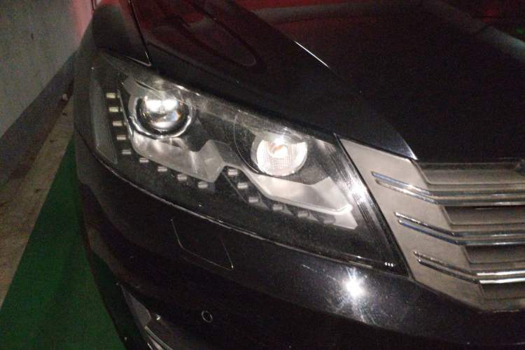 Used Volkswagen Passat 2014 1.8TSI DSG Prestige Edition Right Front Headlight