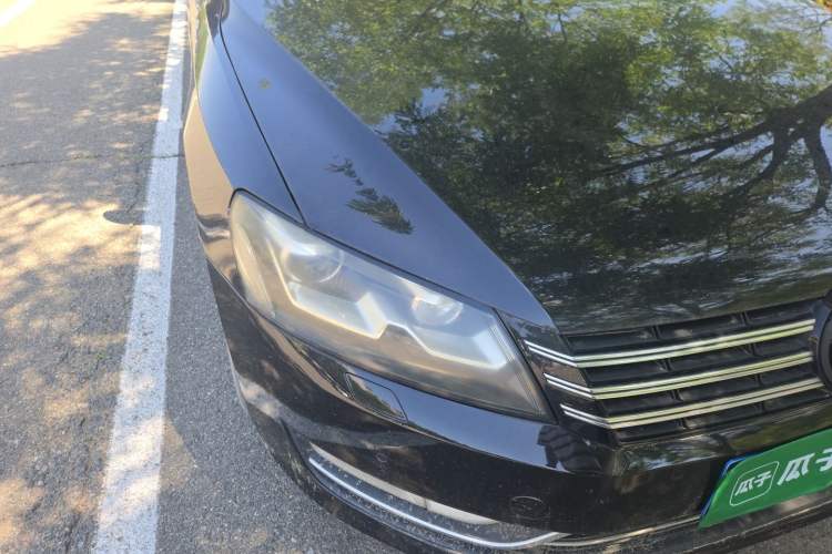 Used Volkswagen Passat 2014 1.8TSI DSG Prestige Edition Right Front Headlight