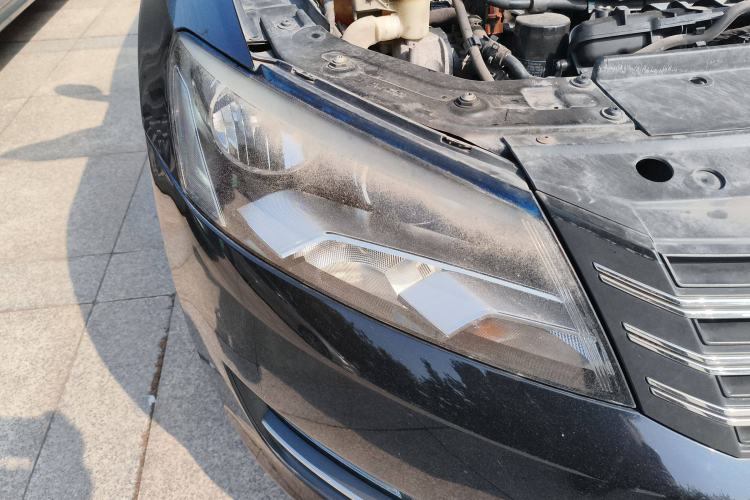 Used Volkswagen Passat 2014 1.8TSI DSG Prestige Edition Right Front Headlight