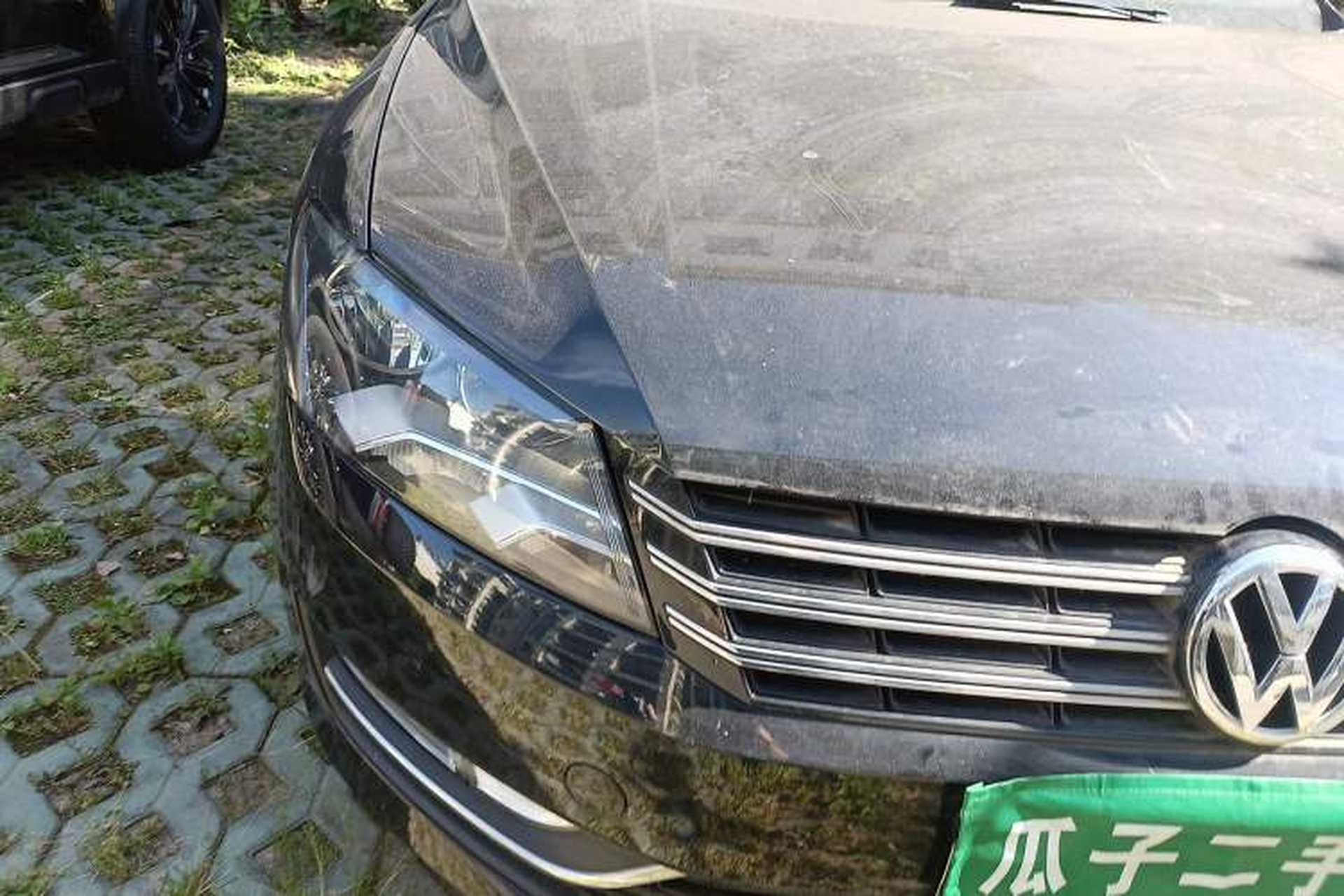 Used Volkswagen Passat 2014 1.8TSI DSG Prestige Navigation Edition Right Front Headlight
