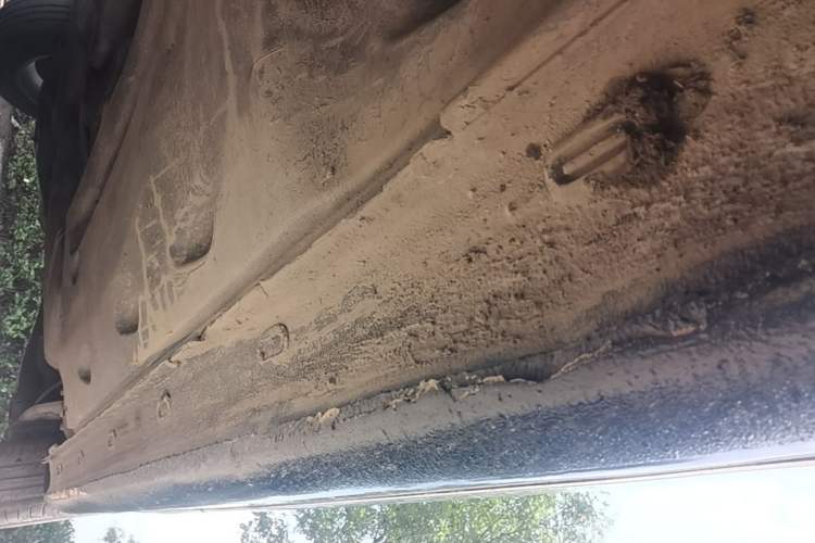 Used Volkswagen Passat 2014 1.8TSI DSG Prestige Edition Right Side Sill