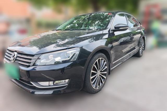 Ojetý Volkswagen Passat 2014 2.0 TSI DSG Prestige Navigation Edition