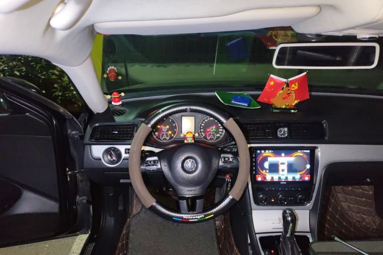 Used Volkswagen Passat 2014 1.8TSI DSG Prestige Edition Steering Wheel