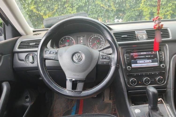 Used Volkswagen Passat 2014 1.8TSI DSG Prestige Edition Steering Wheel
