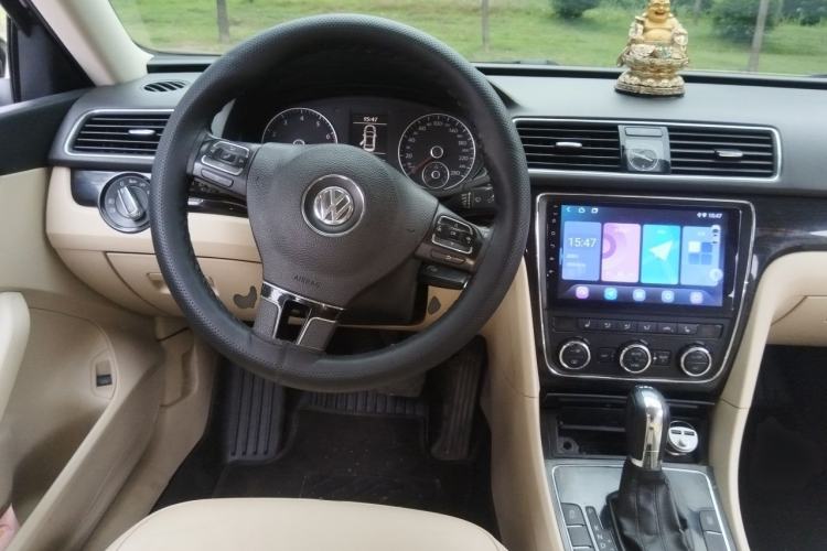 Used Volkswagen Passat 2014 1.8TSI DSG Prestige Edition Steering Wheel