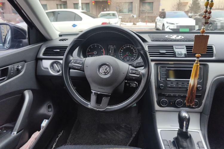 Used Volkswagen Passat 2014 1.8TSI DSG Prestige Edition Steering Wheel