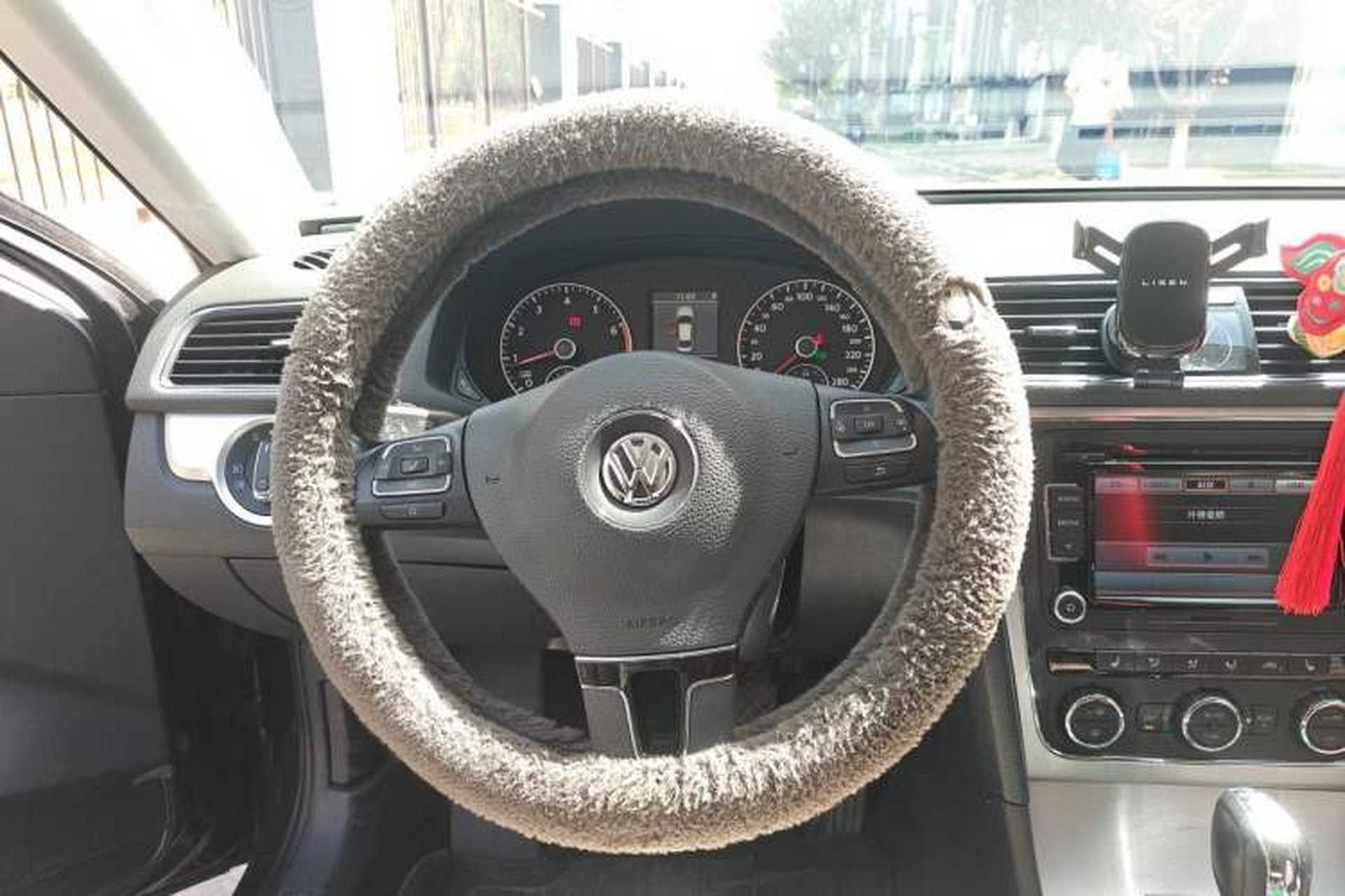 Used Volkswagen Passat 2014 1.8TSI DSG Prestige Edition Steering Wheel