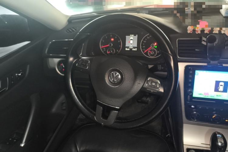 Used Volkswagen Passat 2014 1.8TSI DSG Prestige Edition Steering Wheel