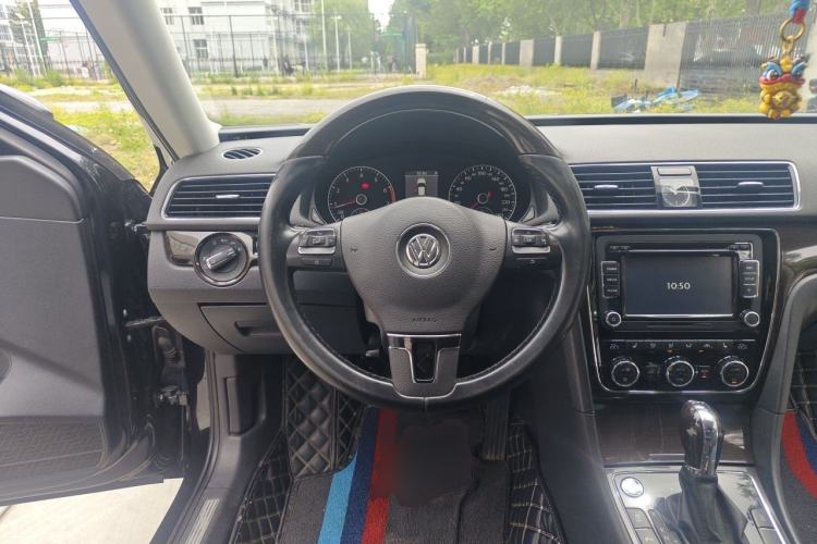 Used Volkswagen Passat 2014 2.0 TSI DSG Ultimate Edition Steering Wheel