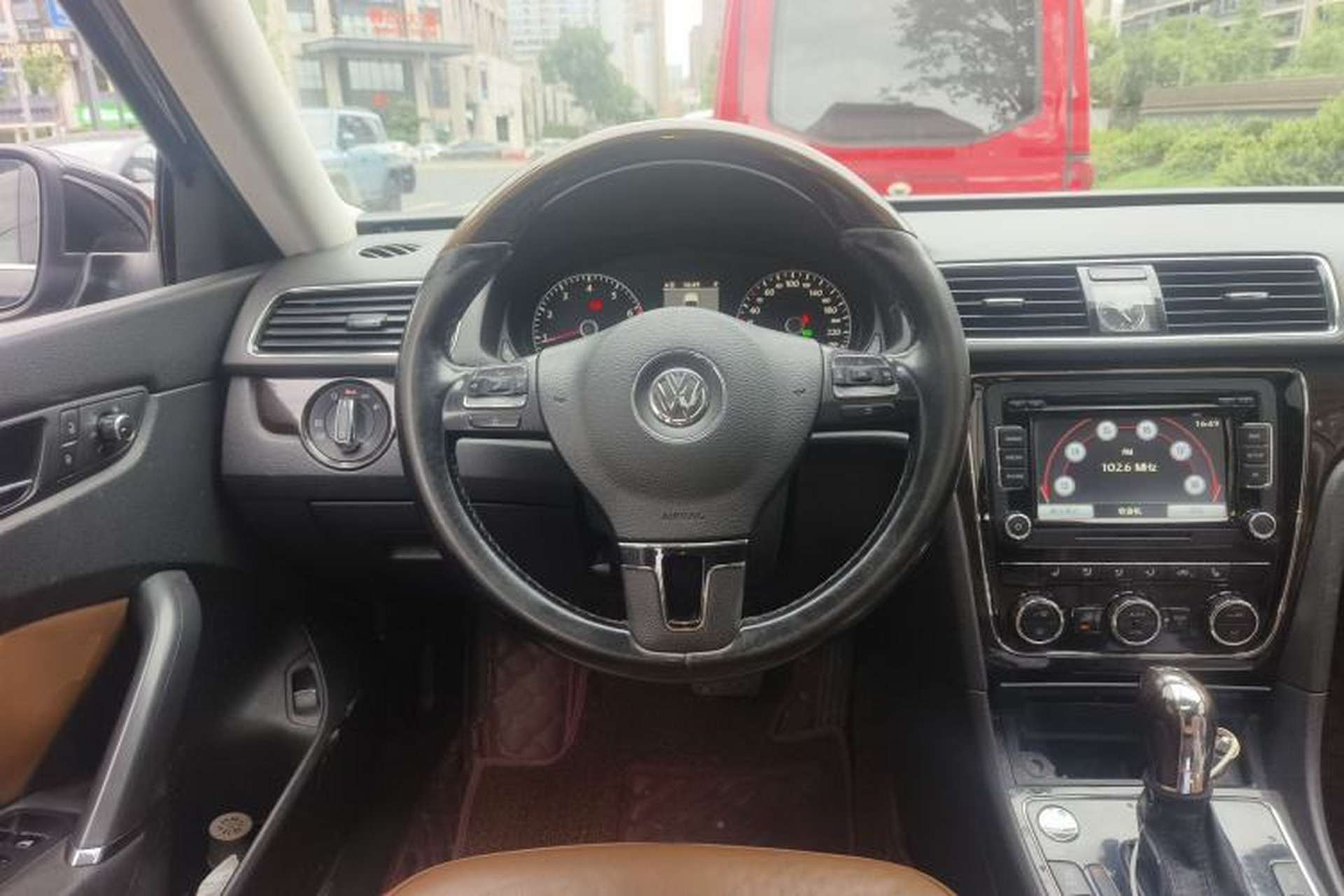 Used Volkswagen Passat 2014 2.0 TSI DSG Ultimate Edition Steering Wheel