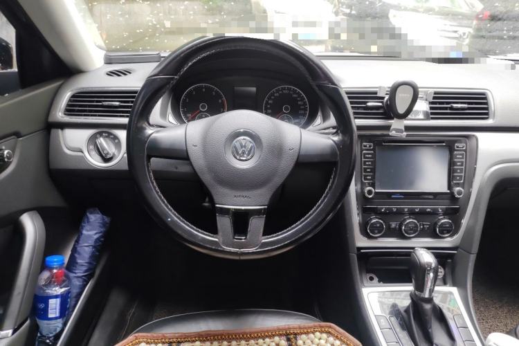 Used Volkswagen Passat 2014 1.4TSI DSG Prestige Edition Steering Wheel