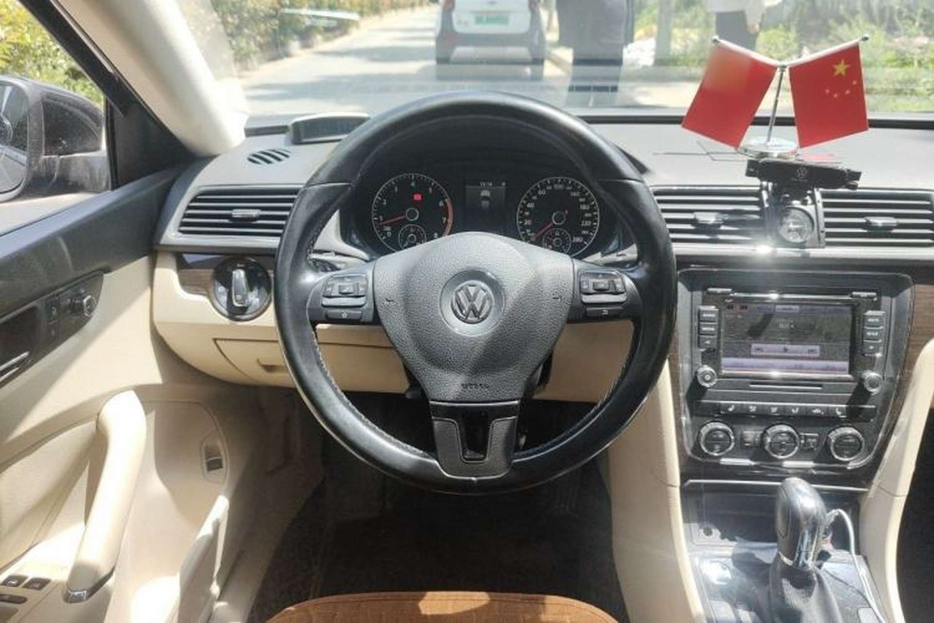 Used Volkswagen Passat 2014 1.8TSI DSG Prestige Edition Steering Wheel