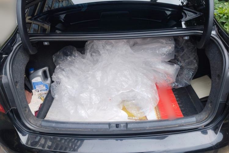 Used Volkswagen Passat 2014 1.8TSI DSG Prestige Edition Trunk
