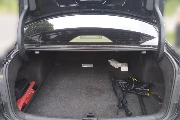 Used Volkswagen Passat 2014 1.8TSI DSG Prestige Edition Trunk