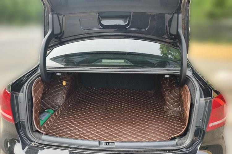 Used Volkswagen Passat 2014 1.8TSI DSG Prestige Edition Trunk