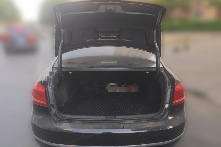Used Volkswagen Passat 2014 1.8TSI DSG Prestige Edition Trunk