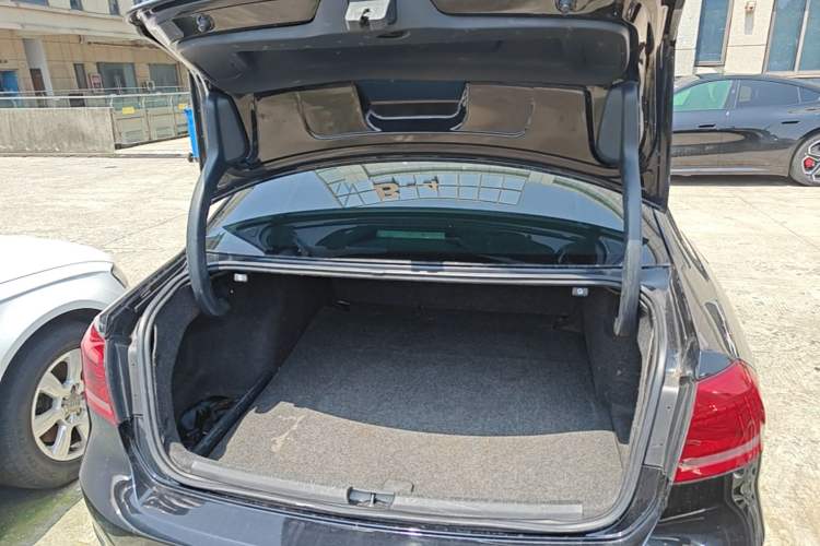 Used Volkswagen Passat 2014 2.0 TSI DSG Prestige Edition Trunk