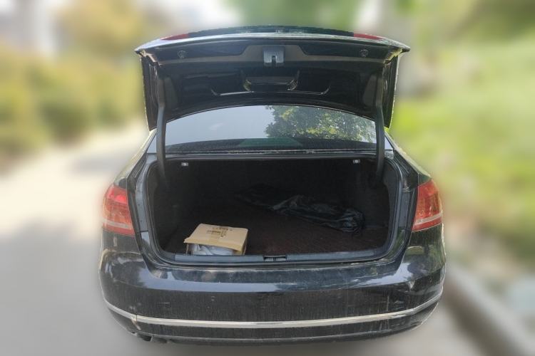 Used Volkswagen Passat 2014 1.8TSI DSG Prestige Edition Trunk