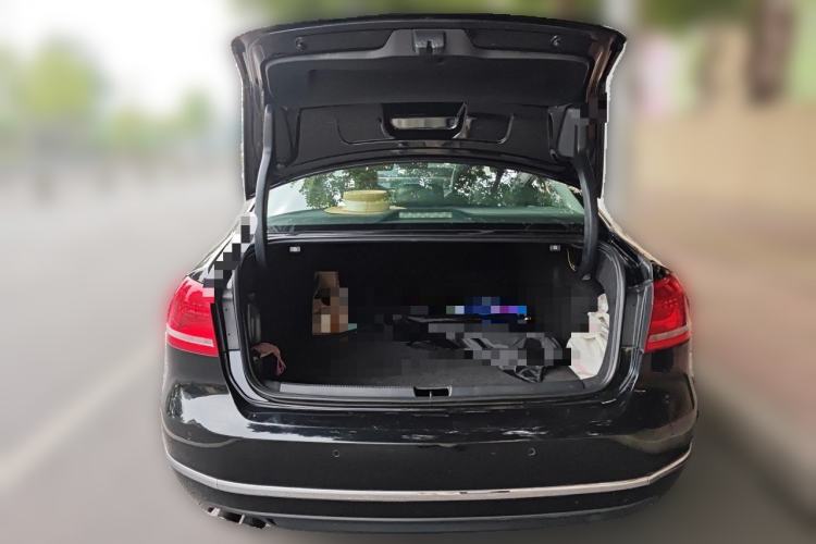 Used Volkswagen Passat 2014 1.8TSI DSG Prestige Edition Trunk