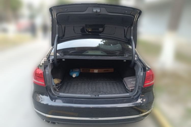 Used Volkswagen Passat 2014 1.8TSI DSG Prestige Edition Trunk