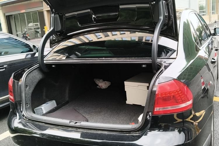 Used Volkswagen Passat 2014 1.8TSI DSG Prestige Edition Trunk