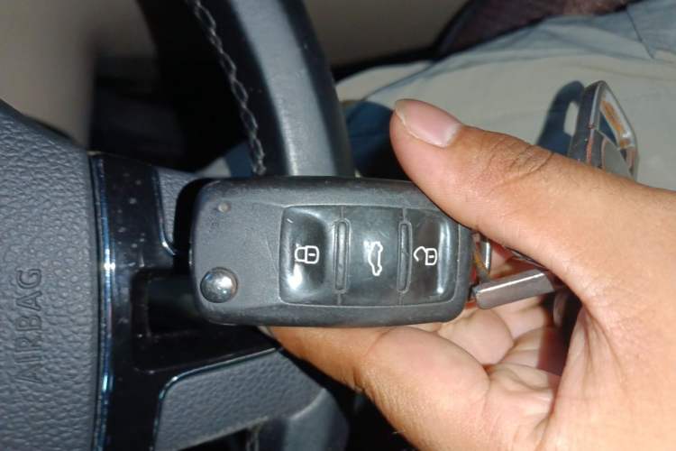 Used Volkswagen Passat 2014 1.8TSI DSG Prestige Edition Vehicle Key