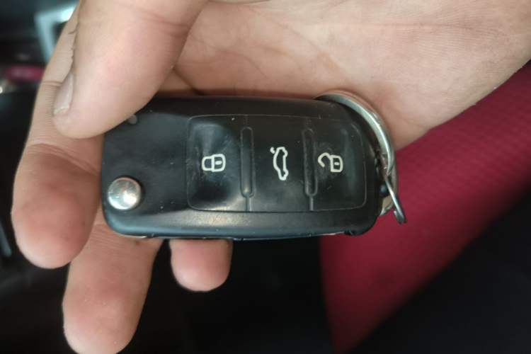 Used Volkswagen Passat 2014 1.8TSI DSG Prestige Edition Vehicle Key