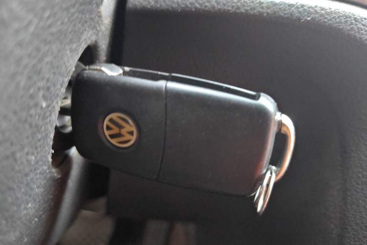 Used Volkswagen Passat 2014 1.8TSI DSG Prestige Navigation Edition Vehicle Key