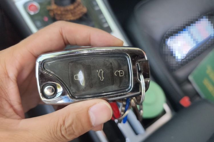 Used Volkswagen Passat 2014 2.0 TSI DSG Prestige Navigation Edition Vehicle Key