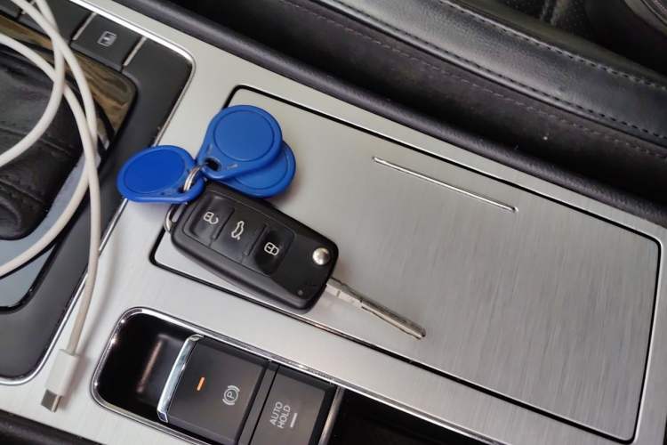 Used Volkswagen Passat 2014 1.8TSI DSG Prestige Edition Vehicle Key