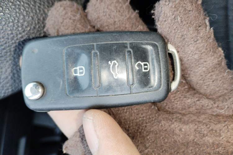 Used Volkswagen Passat 2014 1.8TSI DSG Prestige Edition Vehicle Key