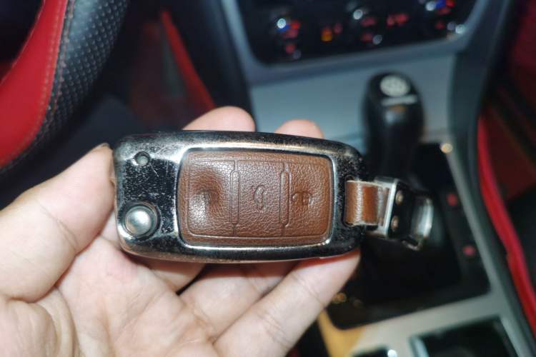 Used Volkswagen Passat 2014 1.8TSI DSG Prestige Edition Vehicle Key