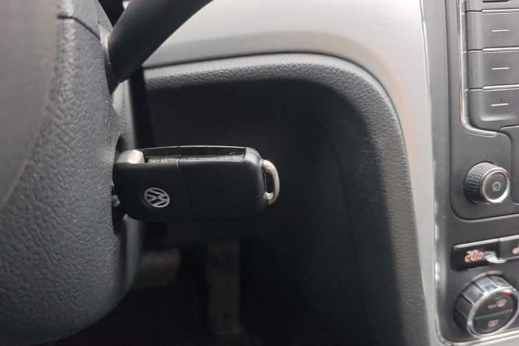 Used Volkswagen Passat 2014 1.8TSI DSG Prestige Edition Vehicle Key