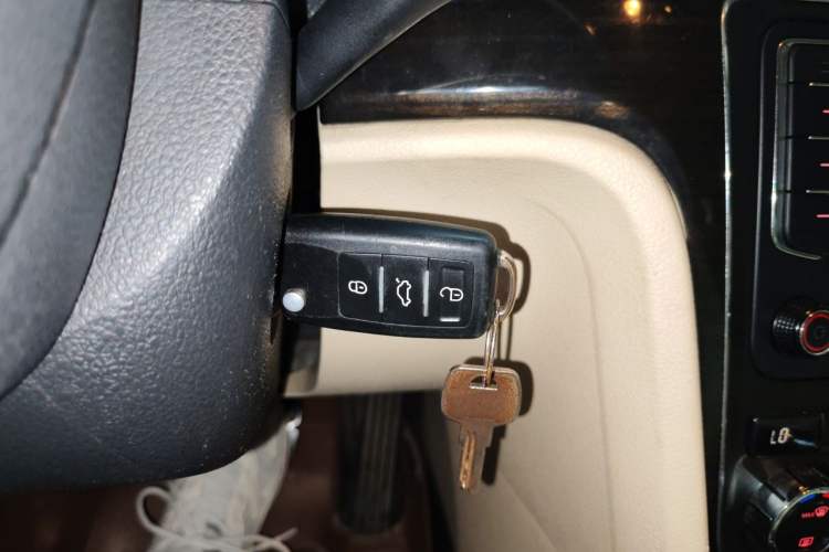 Used Volkswagen Passat 2014 1.8TSI DSG Prestige Edition Vehicle Key