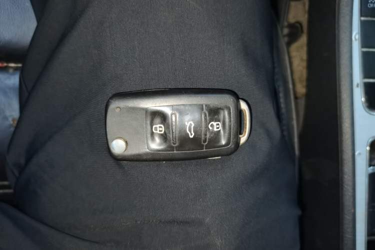 Used Volkswagen Passat 2014 1.8TSI DSG Prestige Navigation Edition Vehicle Key
