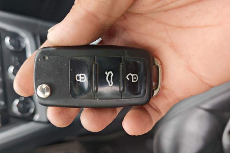 Used Volkswagen Passat 2014 1.8TSI DSG Prestige Edition Vehicle Key
