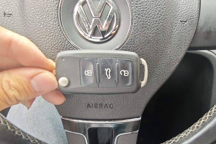 Used Volkswagen Passat 2014 1.8TSI DSG Prestige Edition Vehicle Key