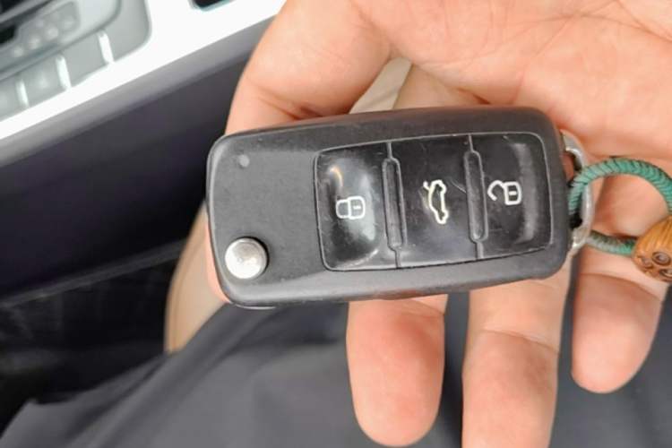 Used Volkswagen Passat 2014 1.8TSI DSG Prestige Edition Vehicle Key